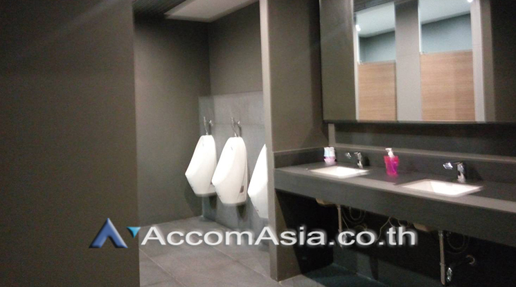 5  Office Space For Rent in Phaholyothin ,Bangkok BTS Saphan-Kwai at Office Space near BTS SaphanKwai AA24947