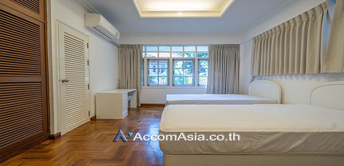 11  4 br House For Rent in Sukhumvit ,Bangkok BTS Phra khanong AA24957