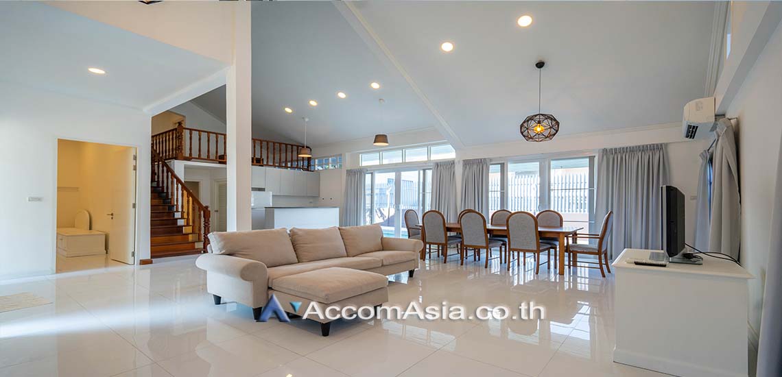 5  4 br House For Rent in Sukhumvit ,Bangkok BTS Phra khanong AA24957