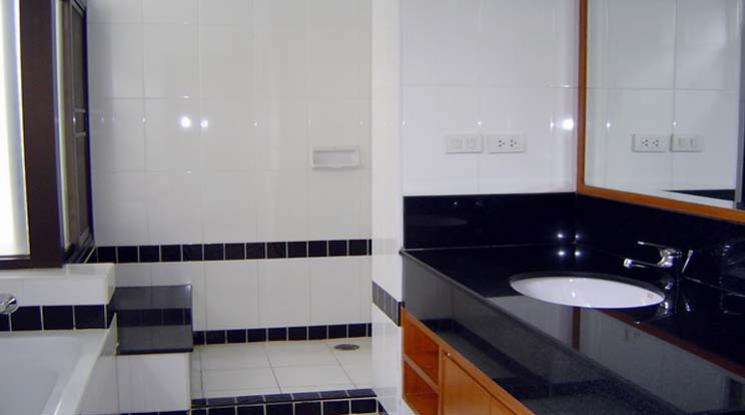 6  3 br Apartment for rent and sale in Sukhumvit ,Bangkok BTS Phrom Phong at Peaceful In Sukhumvit 1003901