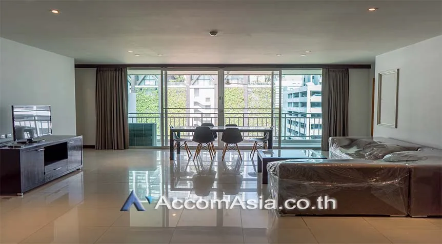 unitPet friendly |  3 Bedrooms  Apartment For Rent in Sathorn, Bangkok  near BTS Chong Nonsi - MRT Lumphini (AA25011)