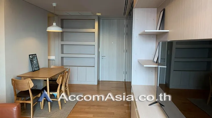 unit 1 Bedroom  Condominium For Sale in Sukhumvit, Bangkok  near BTS Phrom Phong (AA25048)