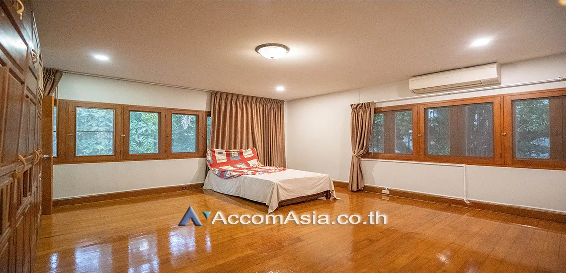 15  3 br House for rent and sale in Sukhumvit ,Bangkok BTS Thong Lo AA25069