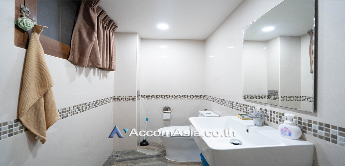 21  3 br House for rent and sale in Sukhumvit ,Bangkok BTS Thong Lo AA25069