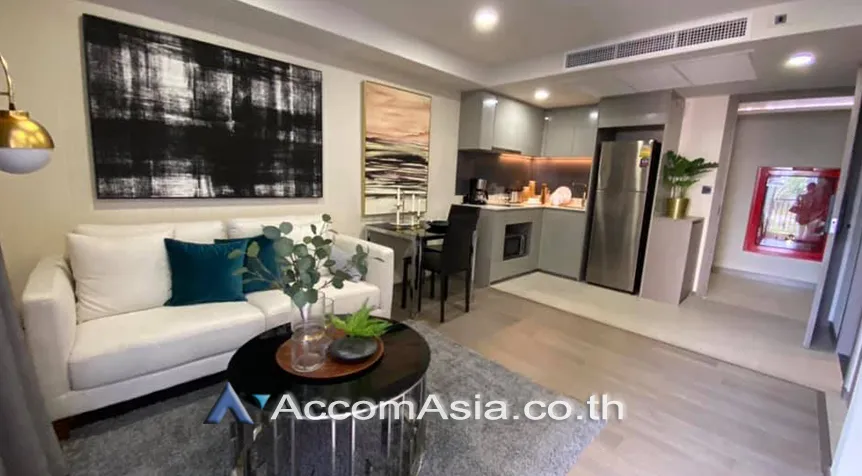 Klass Sarasin-Rajdamri Condominium  1 Bedroom for Sale & Rent MRT Silom in Ploenchit Bangkok