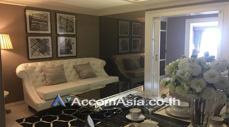 unit 1 Bedroom  Condominium For Rent in Silom, Bangkok  near BTS Surasak (AA25111)