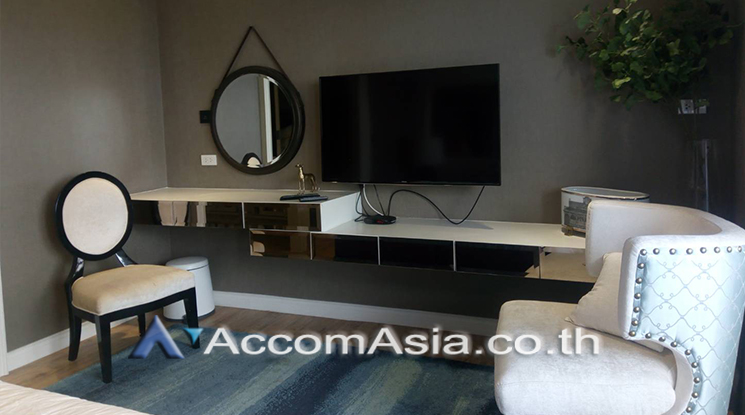  1  1 br Condominium For Sale in Silom ,Bangkok BTS Surasak at Nusa State Tower AA25114