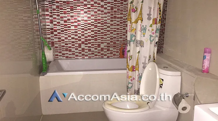 unit 1 Bedroom  Condominium For Rent in Sukhumvit, Bangkok  near BTS Ekkamai (AA25127)