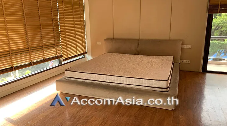 unitPet friendly |  3 Bedrooms  Condominium For Rent & Sale in Sukhumvit, Bangkok  near BTS Ekkamai (AA25195)