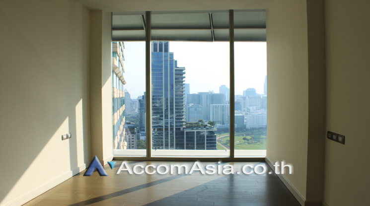 5  2 br Condominium for rent and sale in Ploenchit ,Bangkok BTS Ratchadamri at Magnolias Ratchadamri Boulevard AA25206