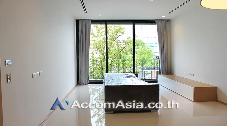 unit 2 Bedrooms  Apartment For Rent in Sukhumvit, Bangkok  near BTS Phrom Phong (AA25226)
