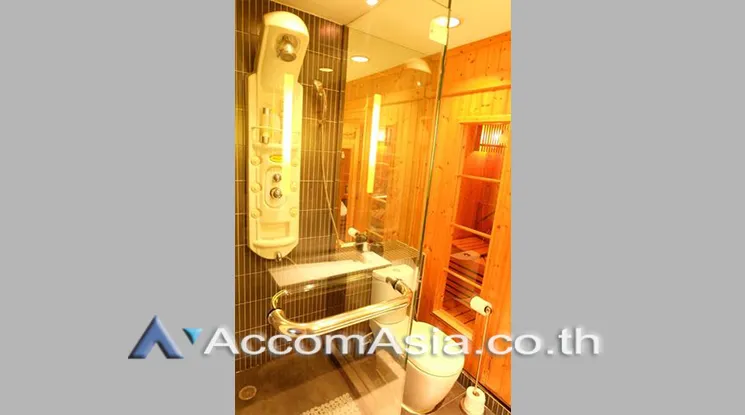 7  2 br Condominium For Rent in Ploenchit ,Bangkok BTS Ratchadamri at The Royal Place 1 AA25236
