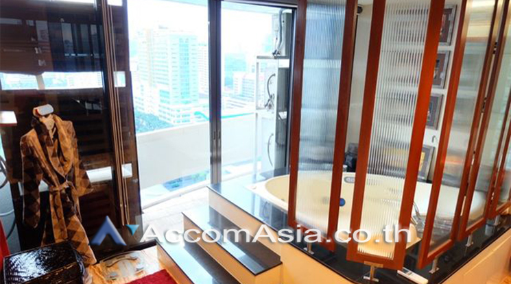 8  2 br Condominium For Rent in Ploenchit ,Bangkok BTS Ratchadamri at The Royal Place 1 AA25236
