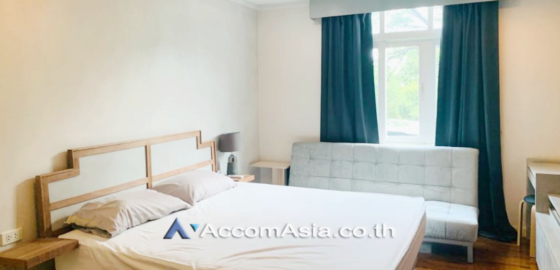 unit 1 Bedroom  Condominium For Rent & Sale in Sathorn, Bangkok  near MRT Lumphini (AA25246)