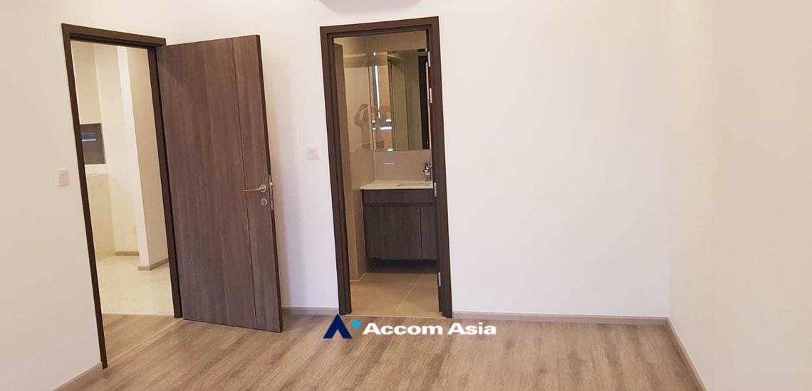 4  2 br Condominium For Sale in Bang Na ,Bangkok BTS Udomsuk at Ideo Mobi Sukhumvit 66 AA25264