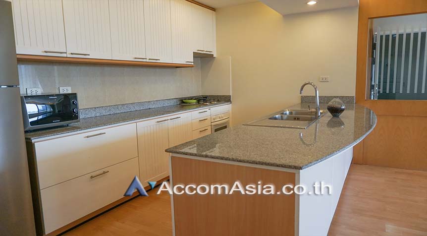  1  2 br Apartment For Rent in Ploenchit ,Bangkok BTS Ratchadamri at Step to Lumpini Park AA25283