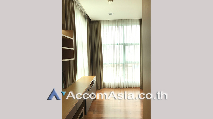 6  1 br Condominium For Sale in Rama 3 ,Bangkok BTS Saphan Taksin at Chatrium Riverside AA25299