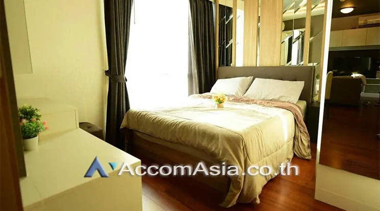 unit 2 Bedrooms  Condominium For Sale in Sukhumvit, Bangkok  near BTS Nana (AA25335)