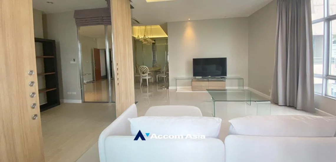 unitPet friendly |  3 Bedrooms  Condominium For Rent & Sale in Ploenchit, Bangkok  near BTS Chitlom (AA25426)