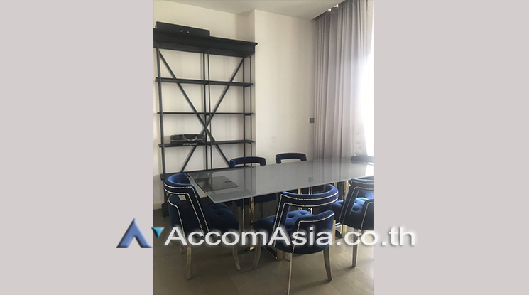 1  2 br Condominium For Rent in Ploenchit ,Bangkok BTS Ratchadamri at Magnolias Ratchadamri Boulevard AA25468