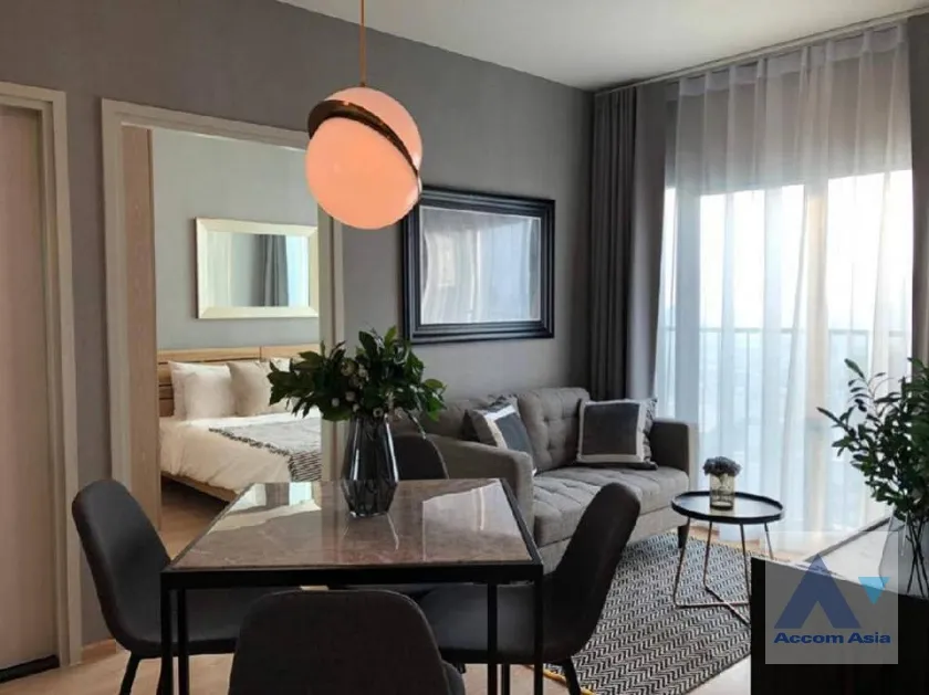 unit 2 Bedrooms  Condominium For Sale in Ratchadaphisek, Bangkok  near MRT Thailand Cultural Center (AA25502)