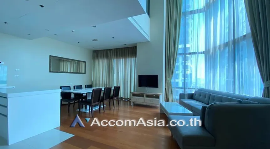 Double High Ceiling, Duplex Condo |  Bright Sukhumvit 24 Condominium  3 Bedroom for Rent BTS Phrom Phong in Sukhumvit Bangkok