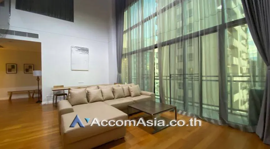 Double High Ceiling, Duplex Condo |  Bright Sukhumvit 24 Condominium  3 Bedroom for Rent BTS Phrom Phong in Sukhumvit Bangkok