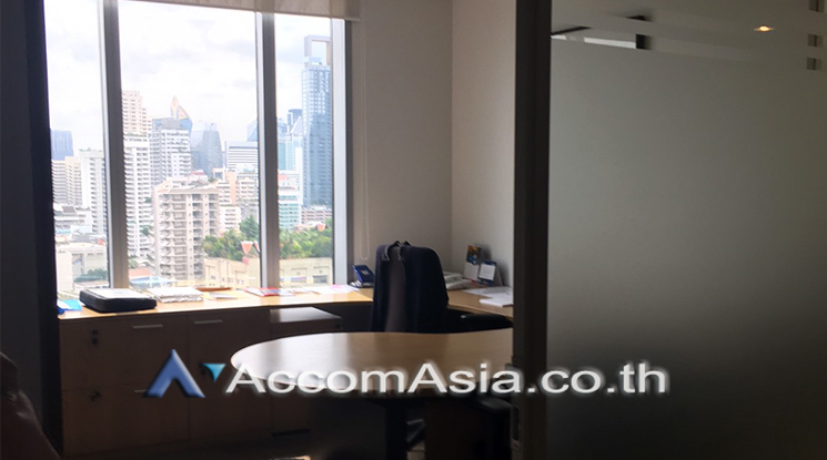  1  Office Space For Rent in Sukhumvit ,Bangkok BTS Asok - MRT Sukhumvit at Exchange Tower AA25544