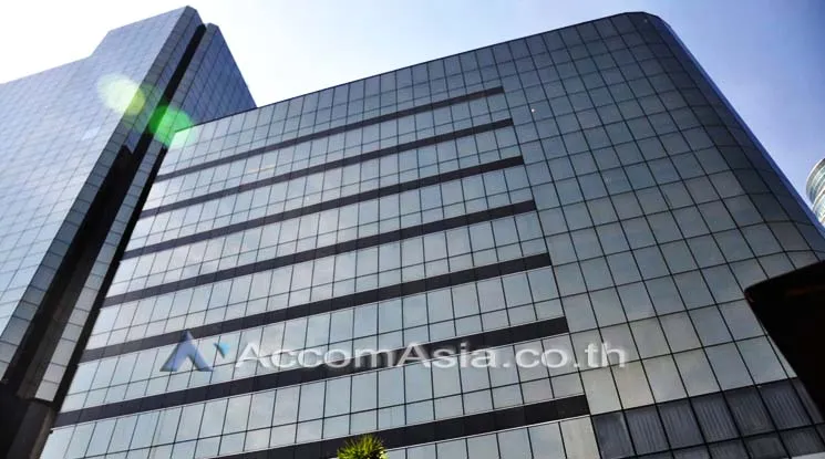 unit Office space For Rent in Ploenchit, Bangkok  near BTS Chitlom (AA25569)