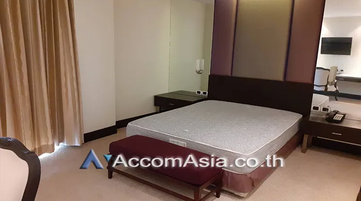 unit 2 Bedrooms  Condominium For Rent in Charoen Nakhon, Bangkok  near BTS Krung Thon Buri (AA25624)
