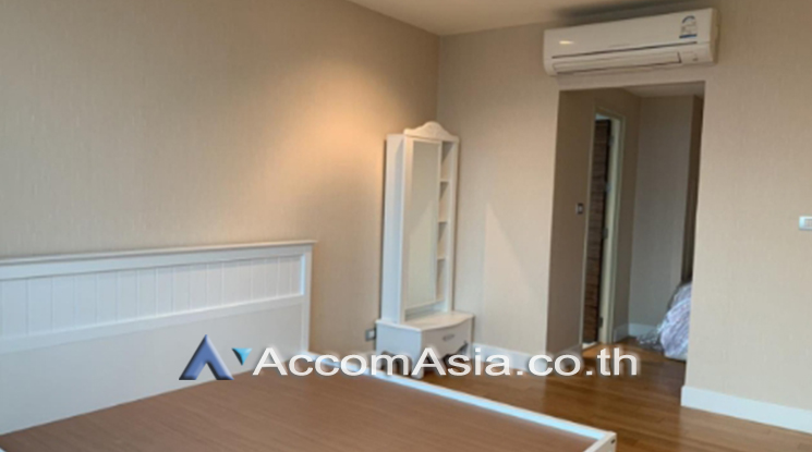 8  3 br Condominium For Rent in Charoen Nakhon ,Bangkok BTS Krung Thon Buri at WaterMark Chaophraya River AA25626