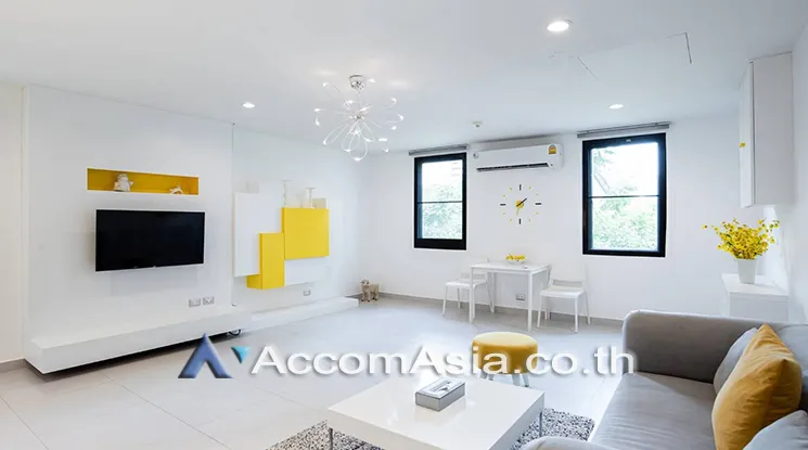  1  1 br Apartment For Rent in Ploenchit ,Bangkok BTS Chitlom - MRT Lumphini at Low-Rise Cozy Apartment, 5 mins walk to Lumpini park AA25647