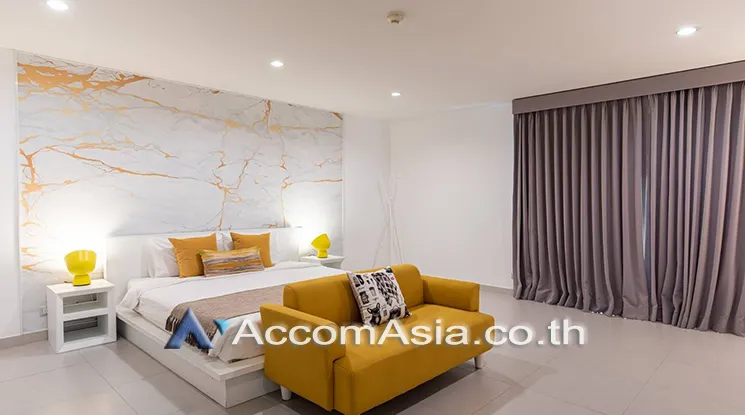 5  1 br Apartment For Rent in Ploenchit ,Bangkok BTS Chidlom - MRT Lumphini at Low-Rise Cozy Apartment, 5 mins walk to Lumpini park AA25647