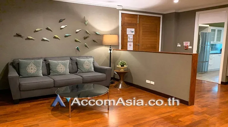  1  3 br Apartment For Rent in Ploenchit ,Bangkok BTS Chidlom - MRT Lumphini at Low-Rise Cozy Apartment, 5 mins walk to Lumpini park AA25648
