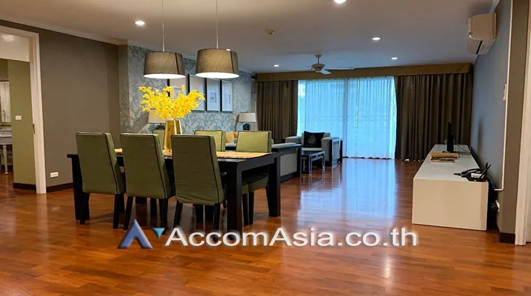 10  3 br Apartment For Rent in Ploenchit ,Bangkok BTS Chidlom - MRT Lumphini at Low-Rise Cozy Apartment, 5 mins walk to Lumpini park AA25648