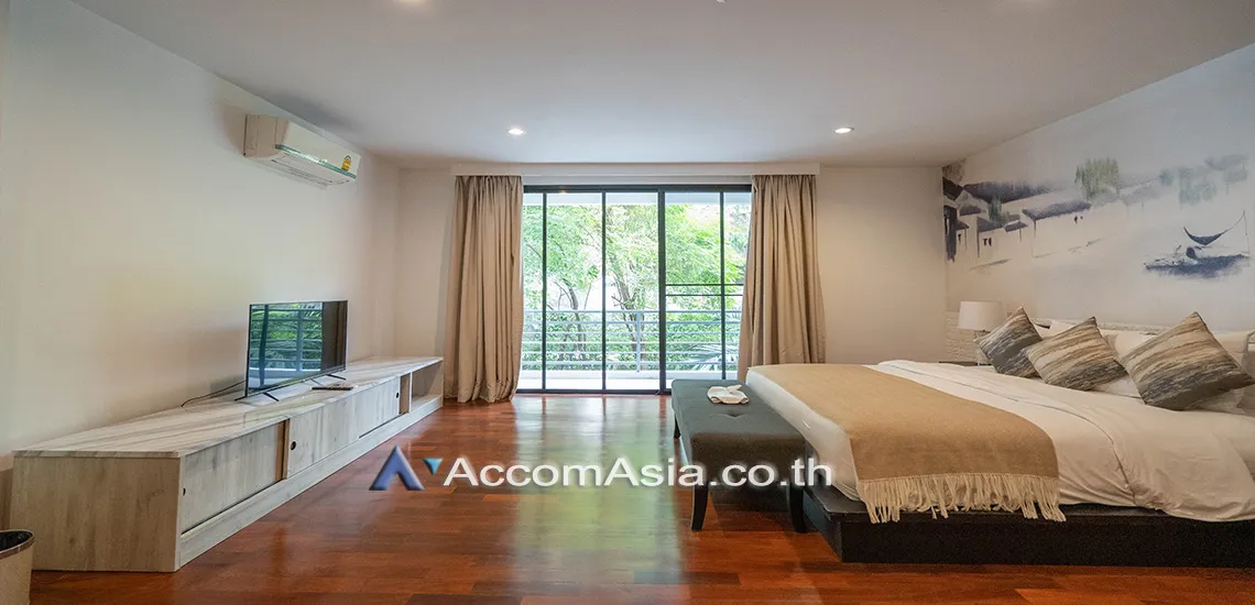 11  4 br Apartment For Rent in Ploenchit ,Bangkok BTS Chidlom - MRT Lumphini at Low-Rise Cozy Apartment, 5 mins walk to Lumpini park AA25653