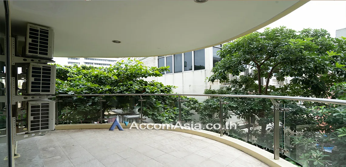 unitPet friendly |  3 Bedrooms  Apartment For Rent in Sukhumvit, Bangkok  near BTS Phra khanong (AA25655)
