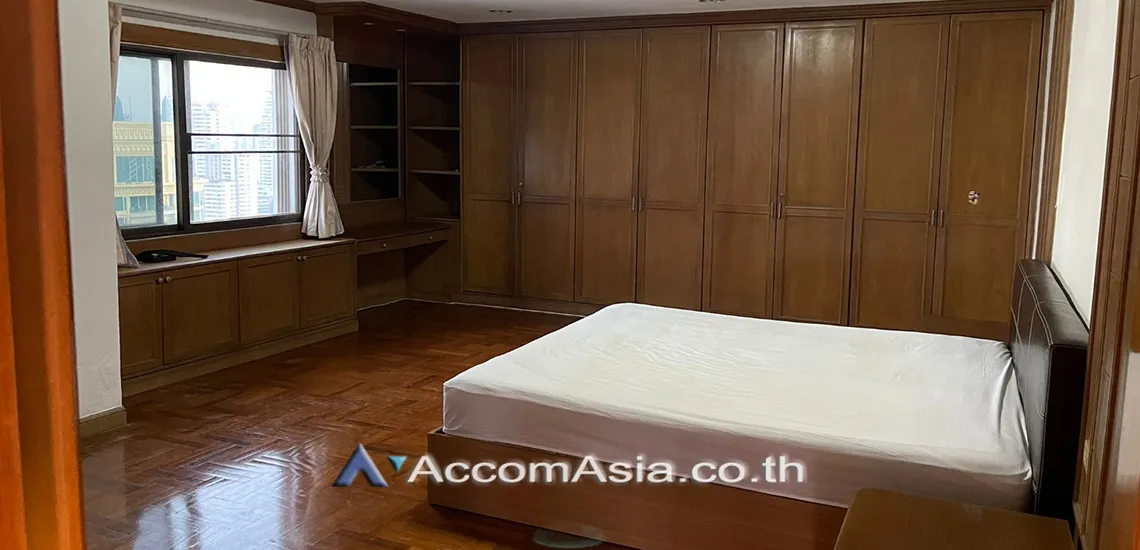 unit 3 Bedrooms  Condominium For Rent in Sukhumvit, Bangkok  near MRT Sukhumvit - BTS Asok (24028)
