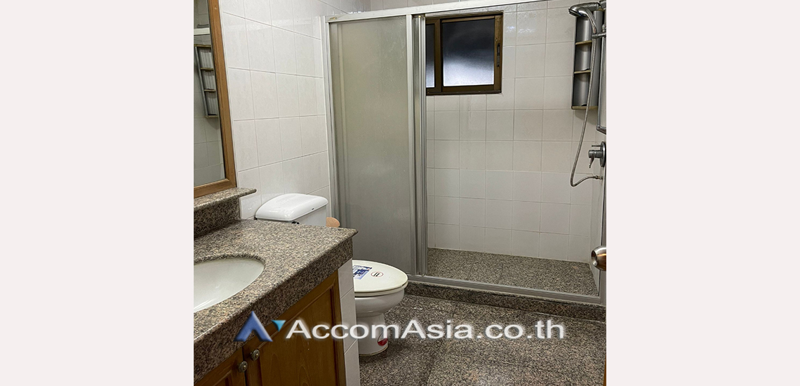 6  3 br Condominium For Rent in Sukhumvit ,Bangkok MRT Sukhumvit - BTS Asok at Liberty Park I 24028