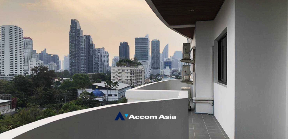6  3 br Apartment for rent and sale in Sukhumvit ,Bangkok BTS Ekkamai at Panoramic view on balcony AA25768