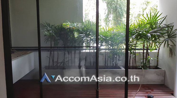  1  2 br Apartment For Rent in Ploenchit ,Bangkok BTS Ploenchit at Comfortable living Apartment AA25772