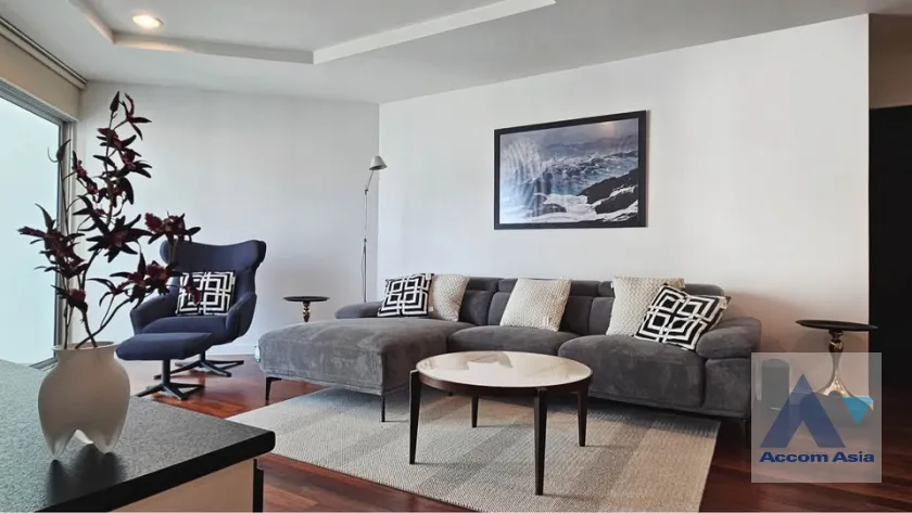 unit 2 Bedrooms  Condominium For Rent & Sale in Ratchadaphisek, Bangkok  near MRT Rama 9 (AA25774)
