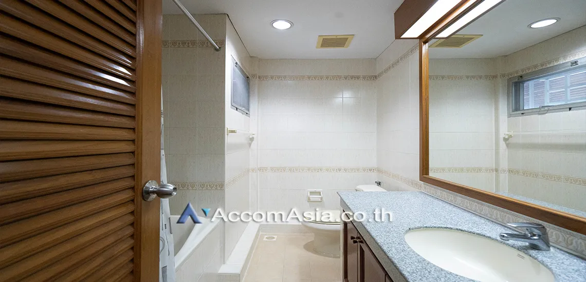 11  3 br House for rent and sale in Sukhumvit ,Bangkok BTS Phrom Phong at House in Compound 5001301