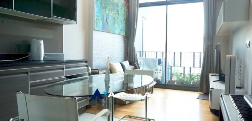Double High Ceiling, Duplex Condo |  Keyne By Sansiri Condominium  2 Bedroom for Rent BTS Thong Lo in Sukhumvit Bangkok