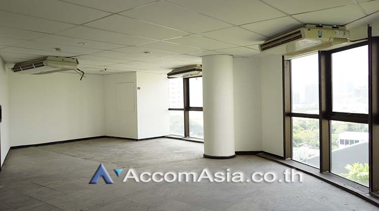 6  Office Space For Rent in Sukhumvit ,Bangkok BTS Ekkamai at Modern Town Building AA25858