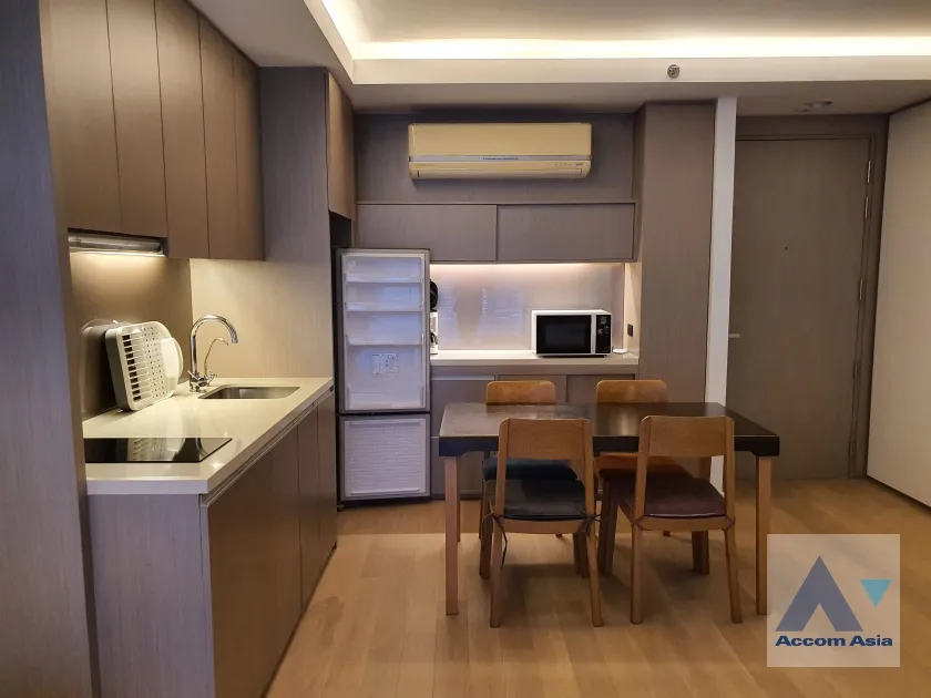 unit 1 Bedroom  Condominium For Rent in Sukhumvit, Bangkok  near BTS Ekkamai (AA25882)