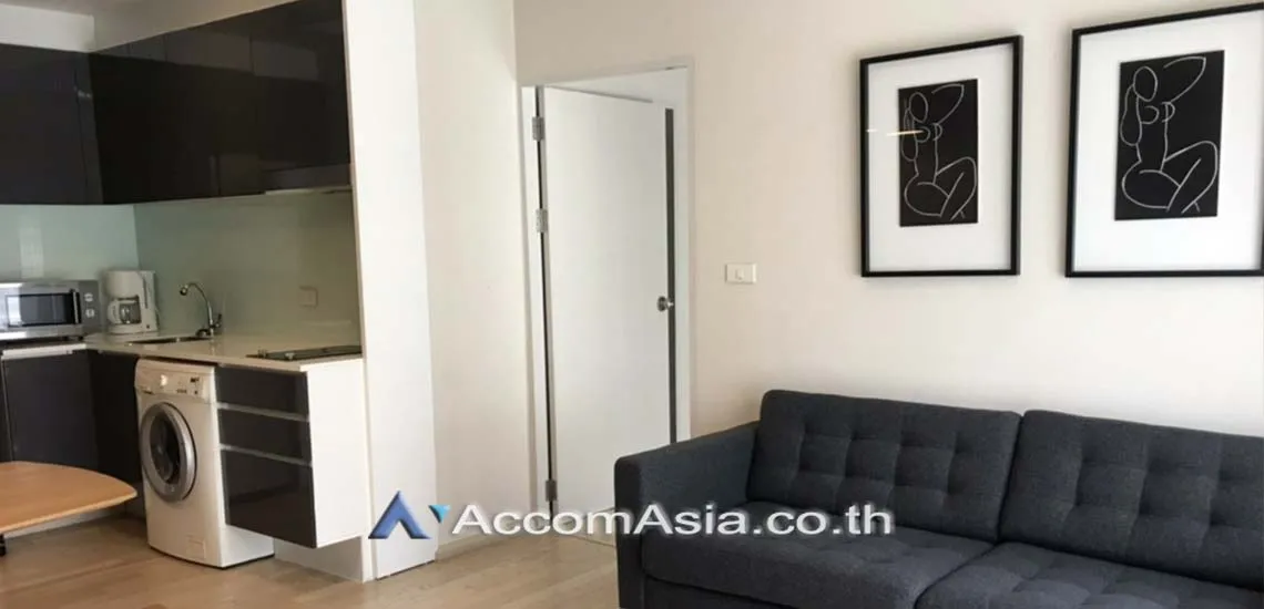 unit 1 Bedroom  Condominium For Sale in Sukhumvit, Bangkok  near BTS Thong Lo (AA25925)