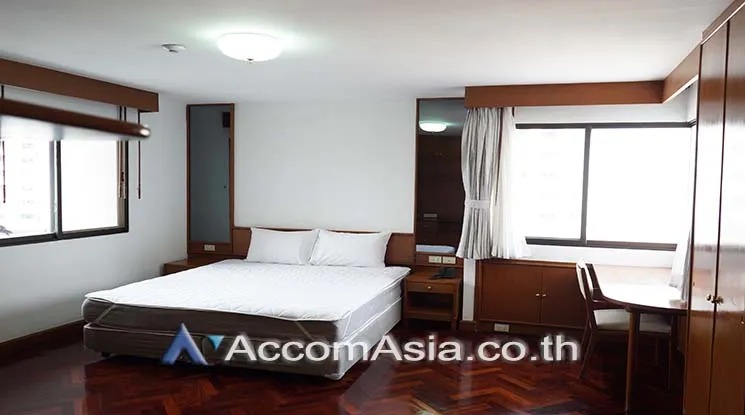 12  3 br Apartment For Rent in Sukhumvit ,Bangkok BTS Nana at Perfect for Pet lovers Apartment, near NIST Intl AA25932