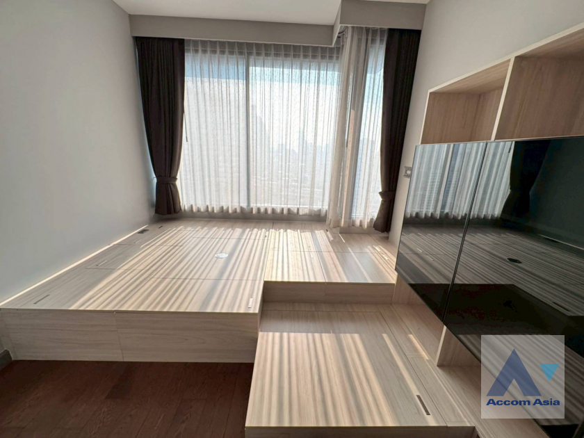 11  2 br Condominium for rent and sale in Silom ,Bangkok BTS Chong Nonsi at M Silom AA25936