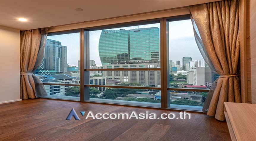 12  1 br Condominium For Sale in Charoen Nakhon ,Bangkok BTS Krung Thon Buri - BTS Surasak at The Bangkok Sathorn Taksin AA25985